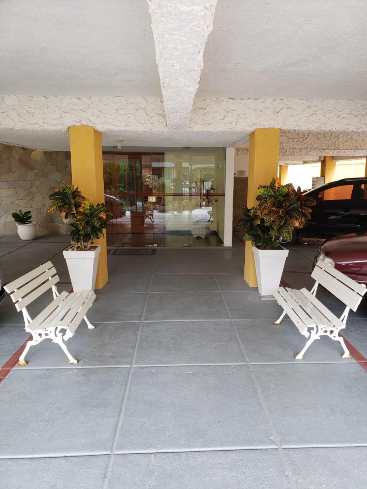 Localizacao Imbativel! A 98M Da Praia Do Forte Com Conforto, Ar-Condicionado E Estacionamento! Cabo Frío Exterior foto